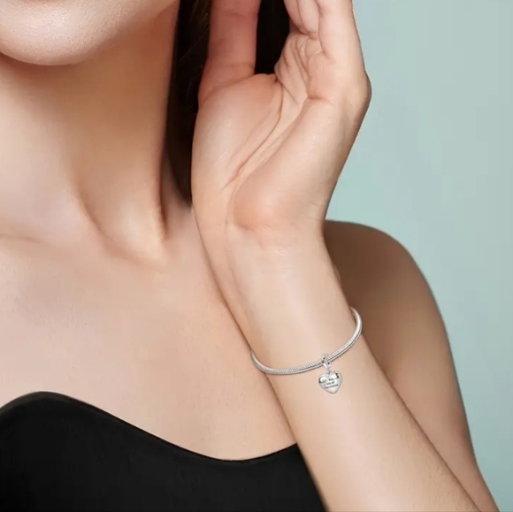 🆕️Sterling Silver Openable Heart Chocolate Box Locket Dangle Pendant Charm S925 - Picture 5 of 5